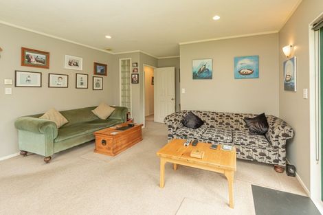 Photo of property in 495 Arapaepae Road, Ohau, Levin, 5570