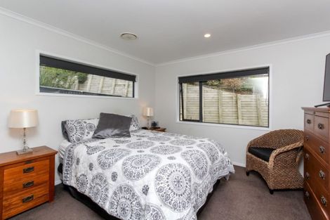Photo of property in 10b Anderson Way, Highlands Park, New Plymouth, 4312