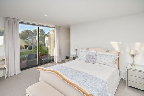 Photo of property in 74 Glenstrae Road, Redcliffs, Christchurch, 8081