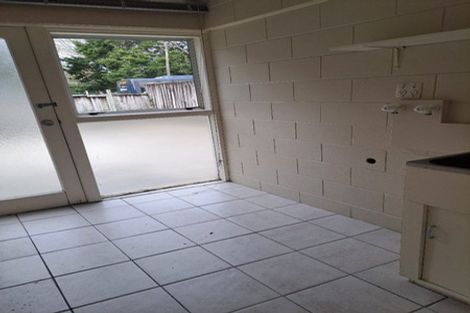 Photo of property in 280 Great South Road, Papakura, 2110