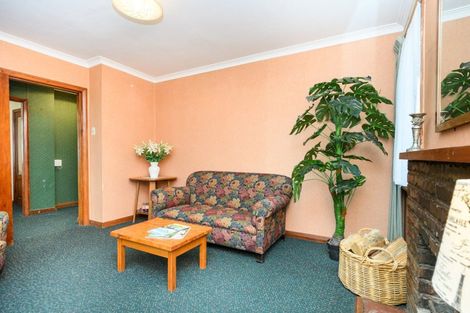 Photo of property in 14 Marlborough Street, Feilding, 4702