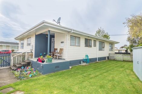Photo of property in 1 Essex Place, Springvale, Whanganui, 4501