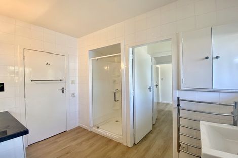 Photo of property in 38 Mcdougall Avenue, St Albans, Christchurch, 8014