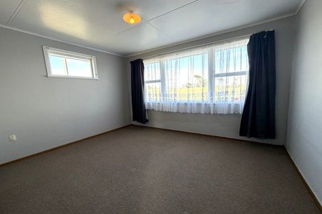 Photo of property in 6 Ranfurly Street, Waitara, 4320