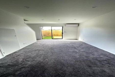 Photo of property in 7/14 Wilsher Crescent, Henderson, Auckland, 0612