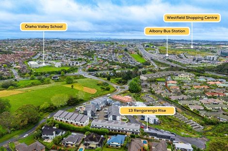 Photo of property in 13 Rengarenga Rise, Fairview Heights, Auckland, 0632