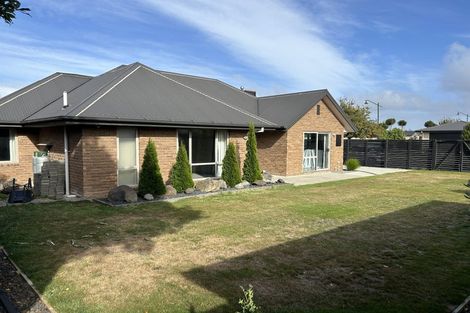 Photo of property in 42 Overbury Crescent, Rolleston, 7614