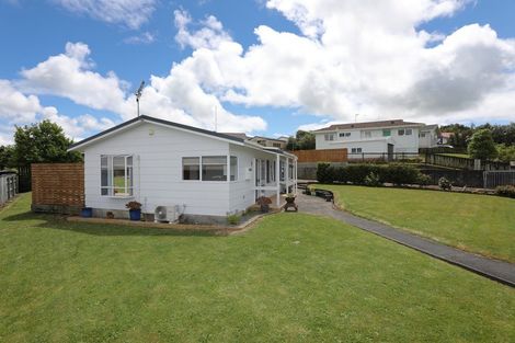 Photo of property in 87 Fraser Drive, Feilding, 4702