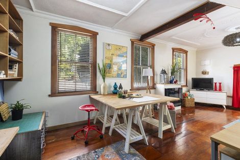 Photo of property in 77 Holloway Road, Aro Valley, Wellington, 6021