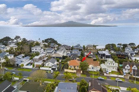 Photo of property in 1/8 Merani Street, Narrow Neck, Auckland, 0622