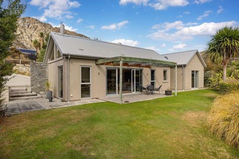 Photo of property in 51 Mathias Terrace, Arthurs Point, Queenstown, 9371