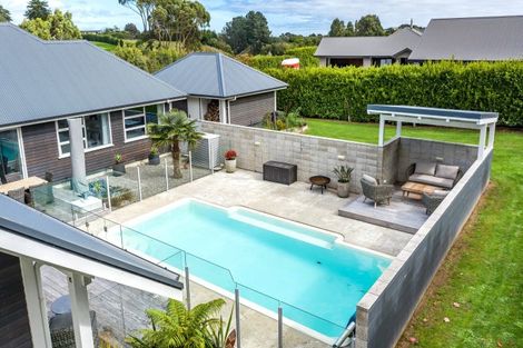 Photo of property in 20 Tunbridge Wells, Ohau, Levin, 5570