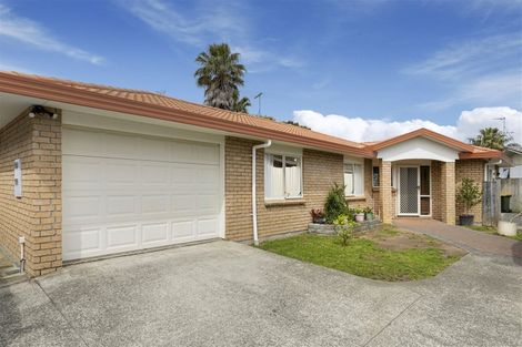 Photo of property in 79a Sturges Road, Henderson, Auckland, 0612