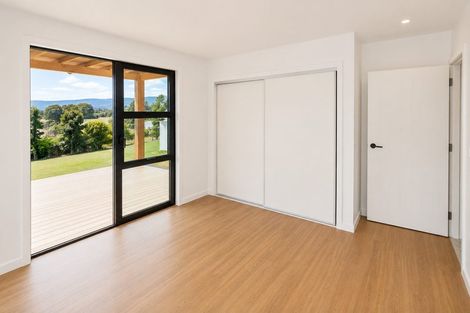 Photo of property in 116 Centennial Drive, Whitianga, 3510