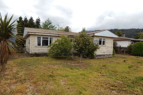Photo of property in 32 Wanganui Flat Road, Harihari, 7884