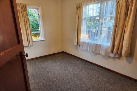 Photo of property in 4 Durham Crescent, Fairfield, Lower Hutt, 5011
