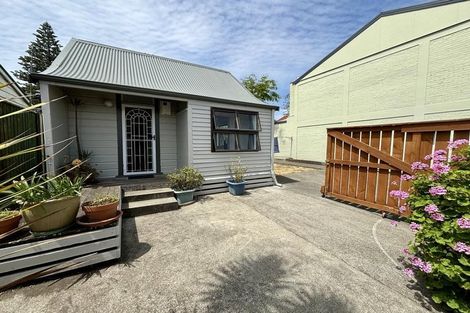 Photo of property in 482 Hastings Street, Napier South, Napier, 4110
