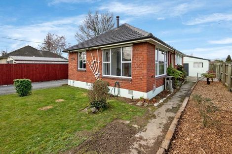 Photo of property in 20 Tiora Place, Upper Riccarton, Christchurch, 8041