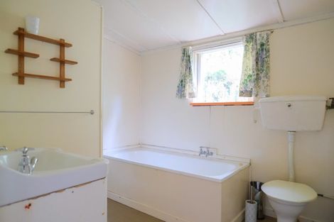 Photo of property in 138 Queen Street, North Dunedin, Dunedin, 9016