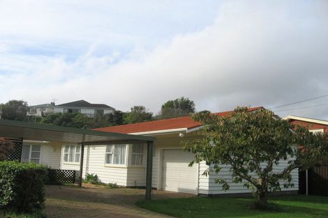 Photo of property in 1/16 Redwood Avenue, Tawa, Wellington, 5028