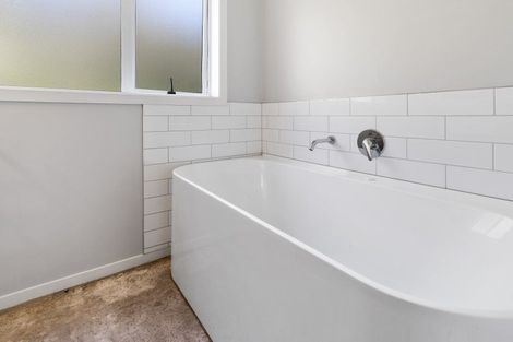 Photo of property in 33a Totara View Road, Wakefield, 7095