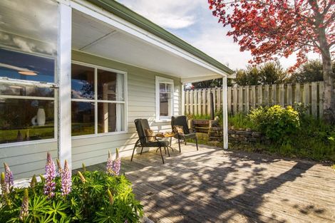 Photo of property in 66 Lakeview Terrace, Lake Hawea, Wanaka, 9382