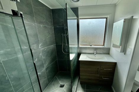 Photo of property in 13 Spinella Drive, Bayview, Auckland, 0629