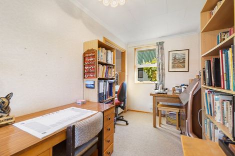 Photo of property in 12 Rob Roy Lane, Wanaka, 9305