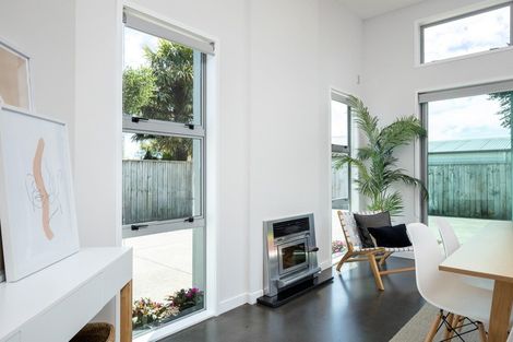 Photo of property in 33a Waimea Street, Westown, New Plymouth, 4310