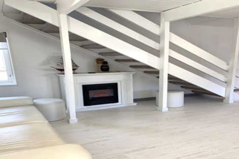 Photo of property in 10 Cottleville Terrace, Thorndon, Wellington, 6011