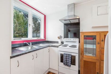 Photo of property in 284 Vipond Road, Stanmore Bay, Whangaparaoa, 0932