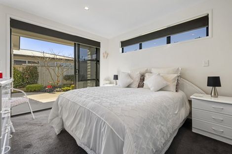 Photo of property in 79 Sandhurst Drive, Papamoa Beach, Papamoa, 3118