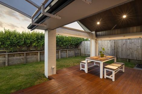 Photo of property in 5 Kapua Crescent, Rototuna North, Hamilton, 3210