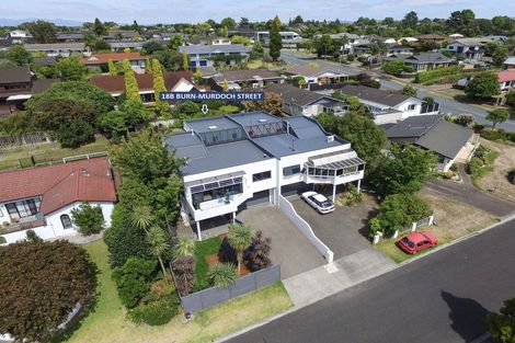 Photo of property in 18b Burn-murdoch Street, St Andrews, Hamilton, 3200