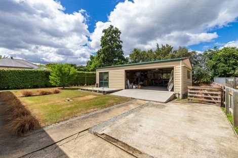 Photo of property in 11 Beaumaris Street, Outram, 9019