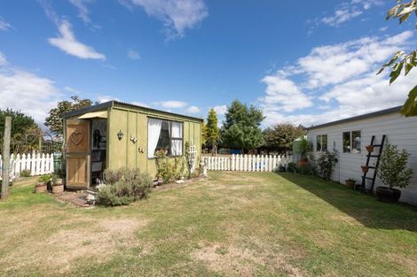 Photo of property in 28 Cowper Side Road, Dannevirke, 4976