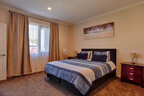 Photo of property in 71 Hokonui Drive, Gore, 9710