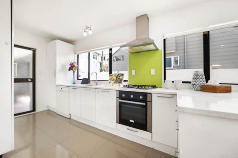 Photo of property in 1/183 Rangatira Road, Beach Haven, Auckland, 0626