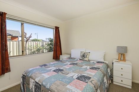 Photo of property in 6 Flemington Place, Taradale, Napier, 4112