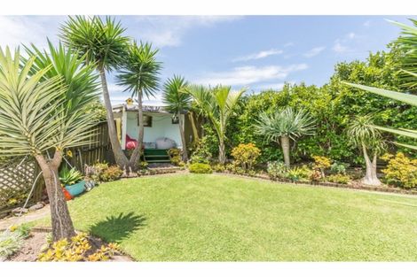 Photo of property in 1/1257 Dominion Extension, Mount Roskill, Auckland, 1041