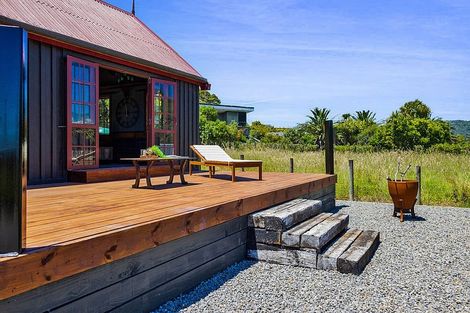 Photo of property in 145 Te Mahoe Road, Mokau, 4376