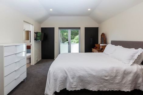 Photo of property in 1 Medbury Terrace, Fendalton, Christchurch, 8041