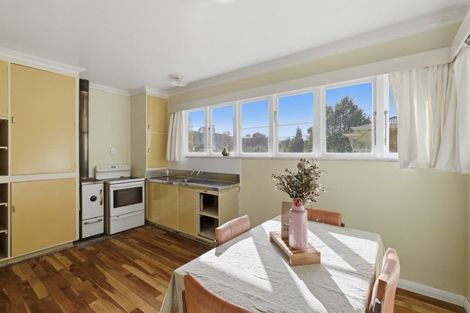 Photo of property in 64 Goldfinch Street, Taihape, 4720