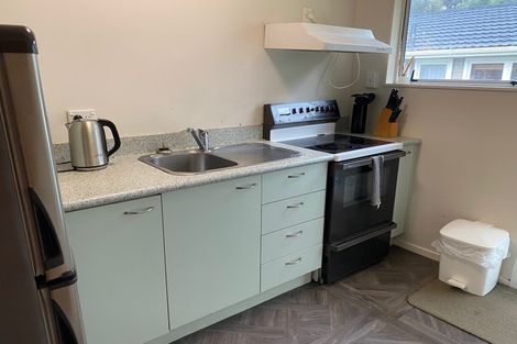 Photo of property in 54 Lincoln Avenue, Tawa, Wellington, 5028