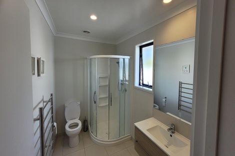 Photo of property in 12 Tatahi Cove, Papamoa Beach, Papamoa, 3118