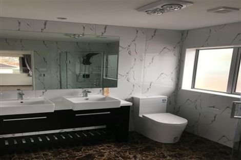 Photo of property in 3a Livingstone Street, Milford, Auckland, 0620