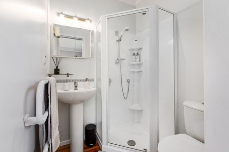 Photo of property in 13 Saint Edmund Crescent, Tawa, Wellington, 5028