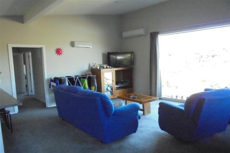 Photo of property in 7 Valley Street, Island Bay, Wellington, 6023