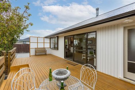 Photo of property in 11 Rosamund Place, Halswell, Christchurch, 8025