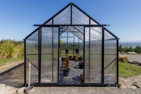 Photo of property in 246 Centrewood Park Road, Waimate, 7977